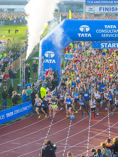 Amsterdam Marathon start 